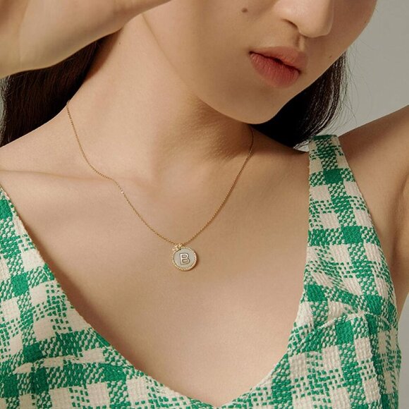 Gold Initial Necklaces for Women 14K Gold Plated Dainty Letter Chain Necklace Pe - Picture 4 of 7